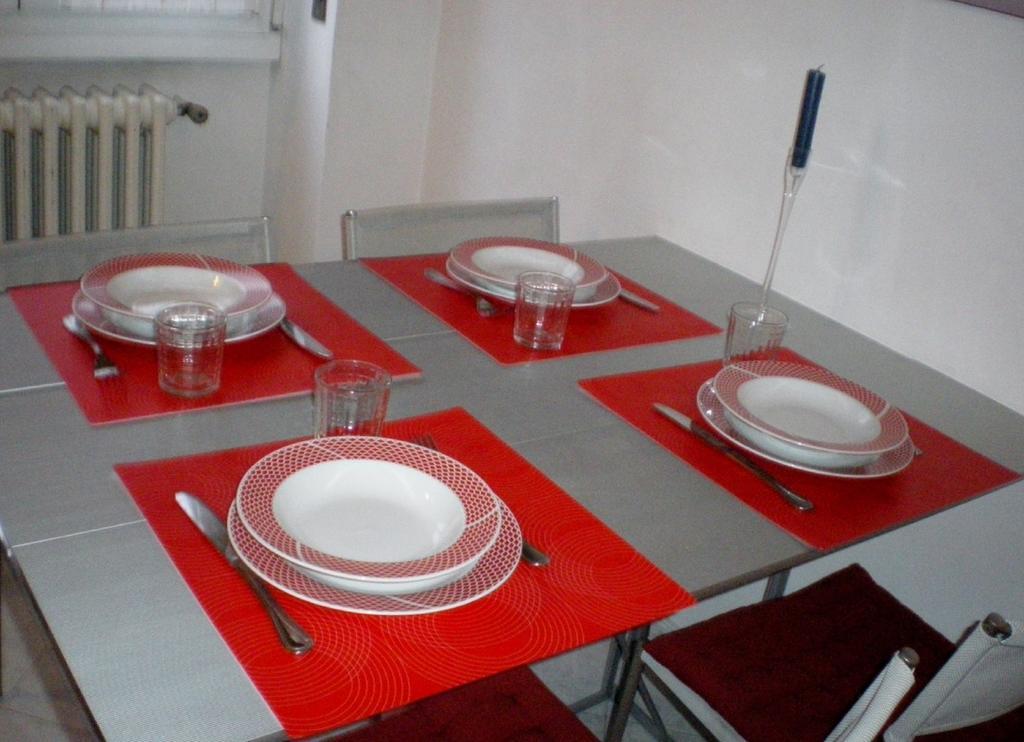 Apartment Melozzo Milán Habitación foto